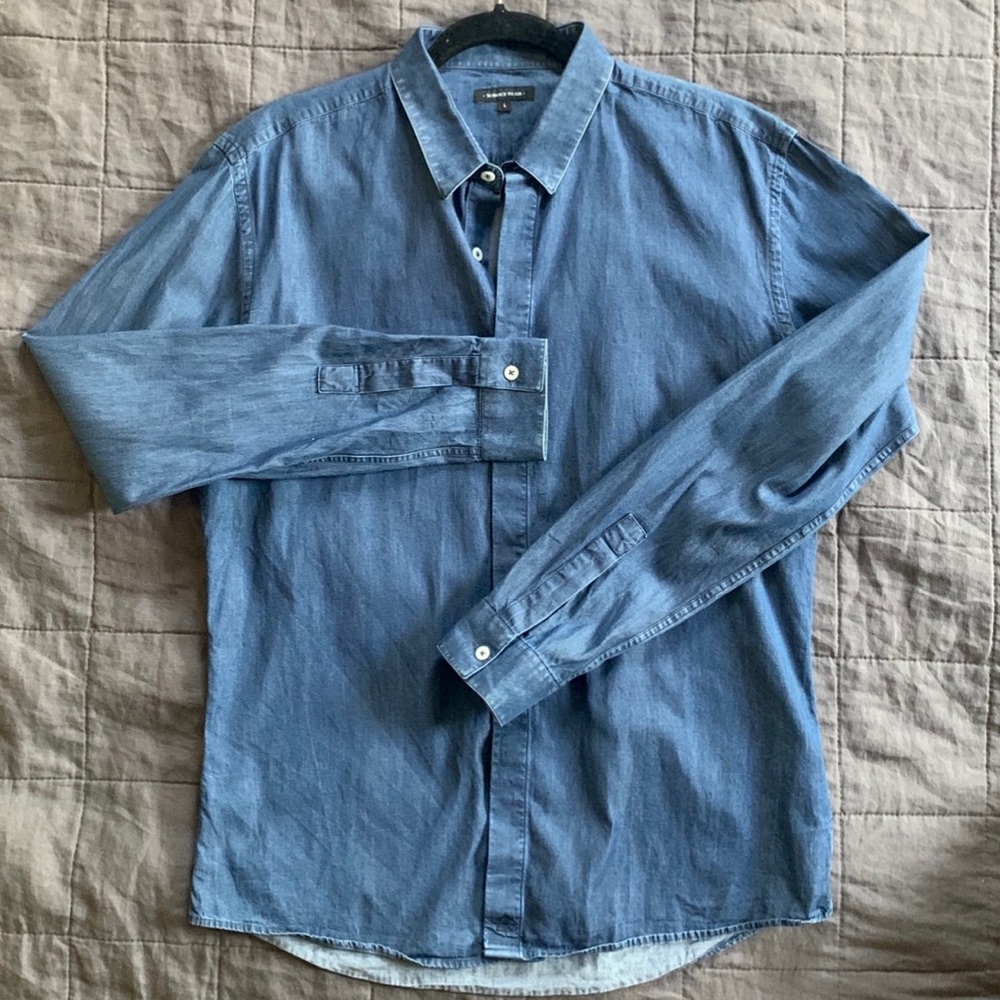 SURFACE TO AIR Button Down Shirt